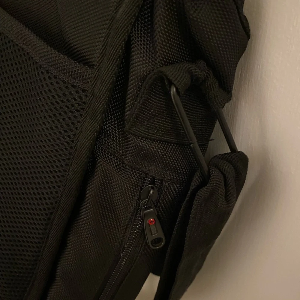 Men’s Swiss Gear Black Laptop Bag
